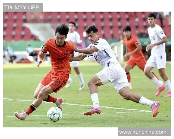 中国足球队比赛直播精彩瞬间回顾与赛后分析全方位解读球员表现与战术安排